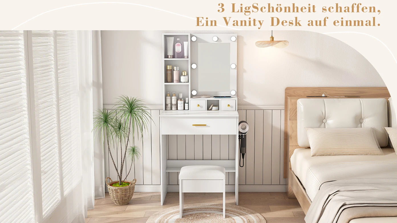 Set da toeletta piccolo con specchio e luci LED regolabili, presa di corrente e supporto per asciugacapelli. Viene fornito con sgabello imbottito, cassetti e ripiani. Dimensioni: 60×131.5×38 cm.