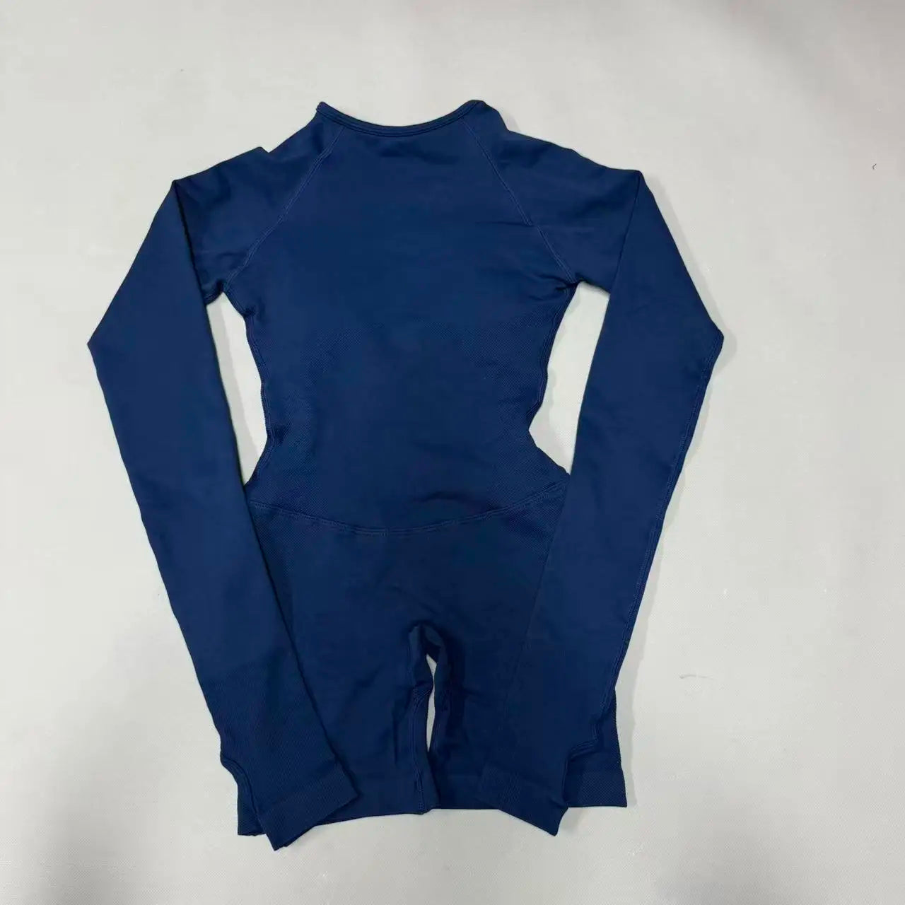 Completo Sportivo Donna 2 Pezzi – Top Lungo + Pantaloncini Yoga Senza Cuciture Push-Up
