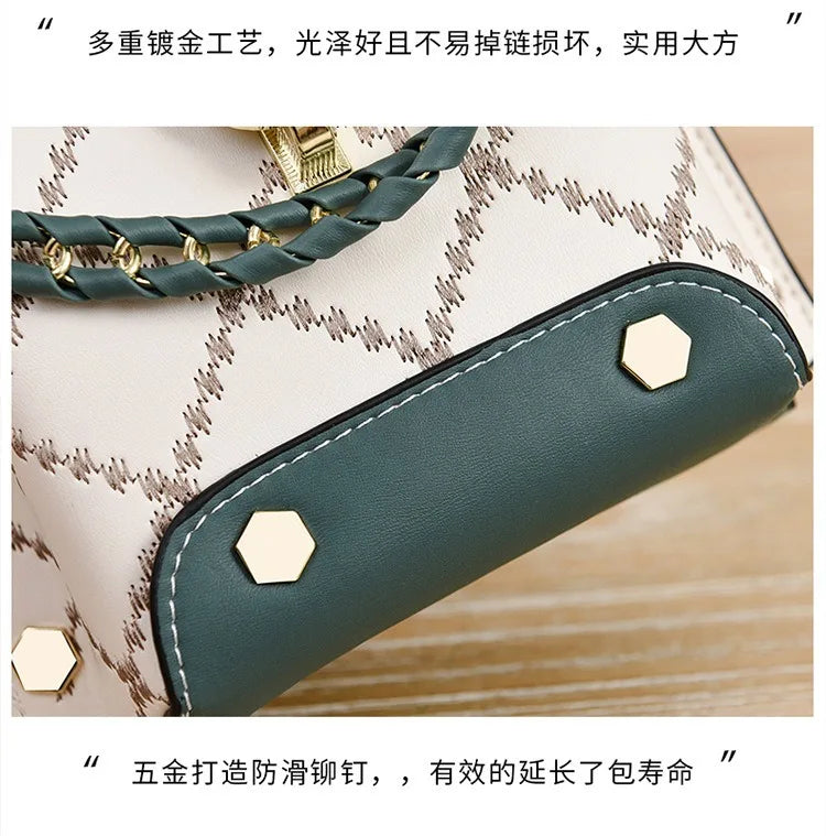 Versione coreana della piccola borsa quadrata semplice e alla moda, versatile borsa a tracolla alla moda, mini telefono cellulare alla moda