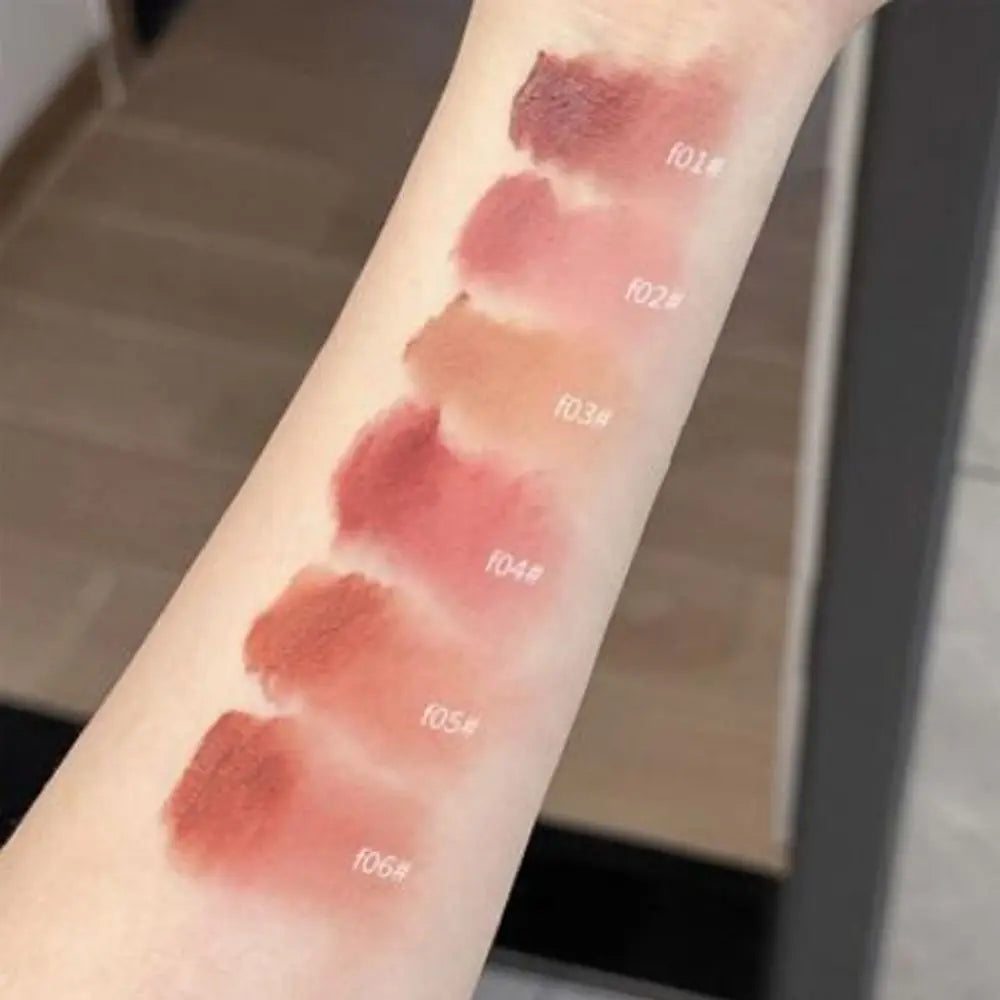 Lucidalabbra Opaco Velluto – 6 Colori | Impermeabile & Lunga Durata