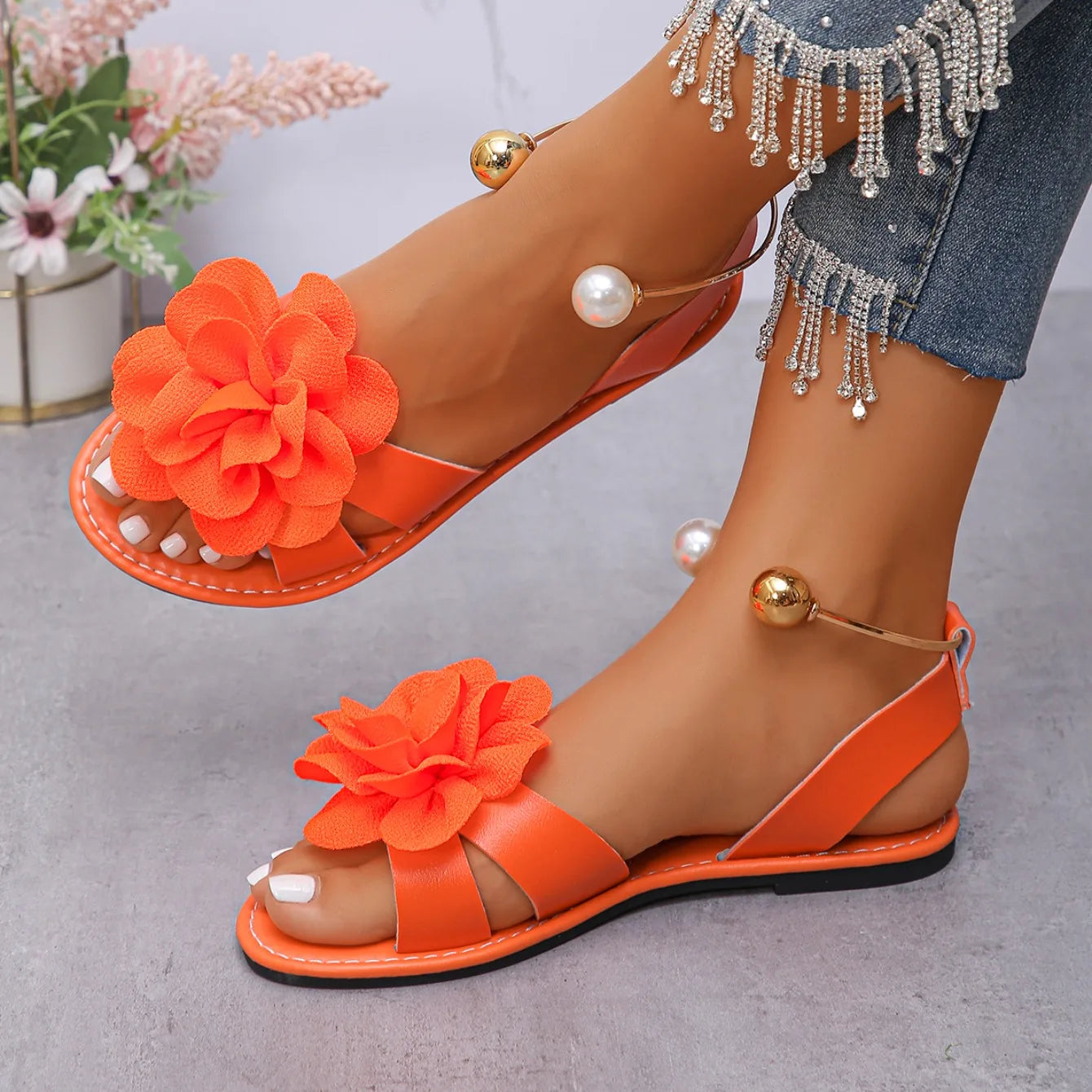 Sandali Piatti Donna con Perle Floreali – Slip-On Punta Tonda Intagli Estivi | 4 Colori | N.36-43