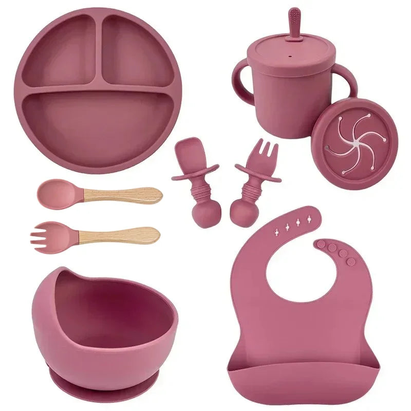 Set Stoviglie in Silicone per Bambini – Piatto, Ciotola, Tazza & Posate | 6-9 Pezzi