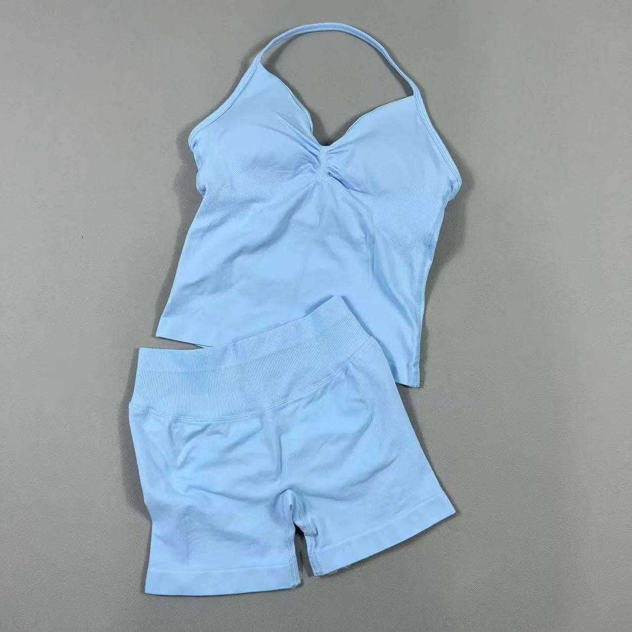 Completo Sportivo Donna 2 Pezzi – Top Lungo + Pantaloncini Yoga Senza Cuciture Push-Up