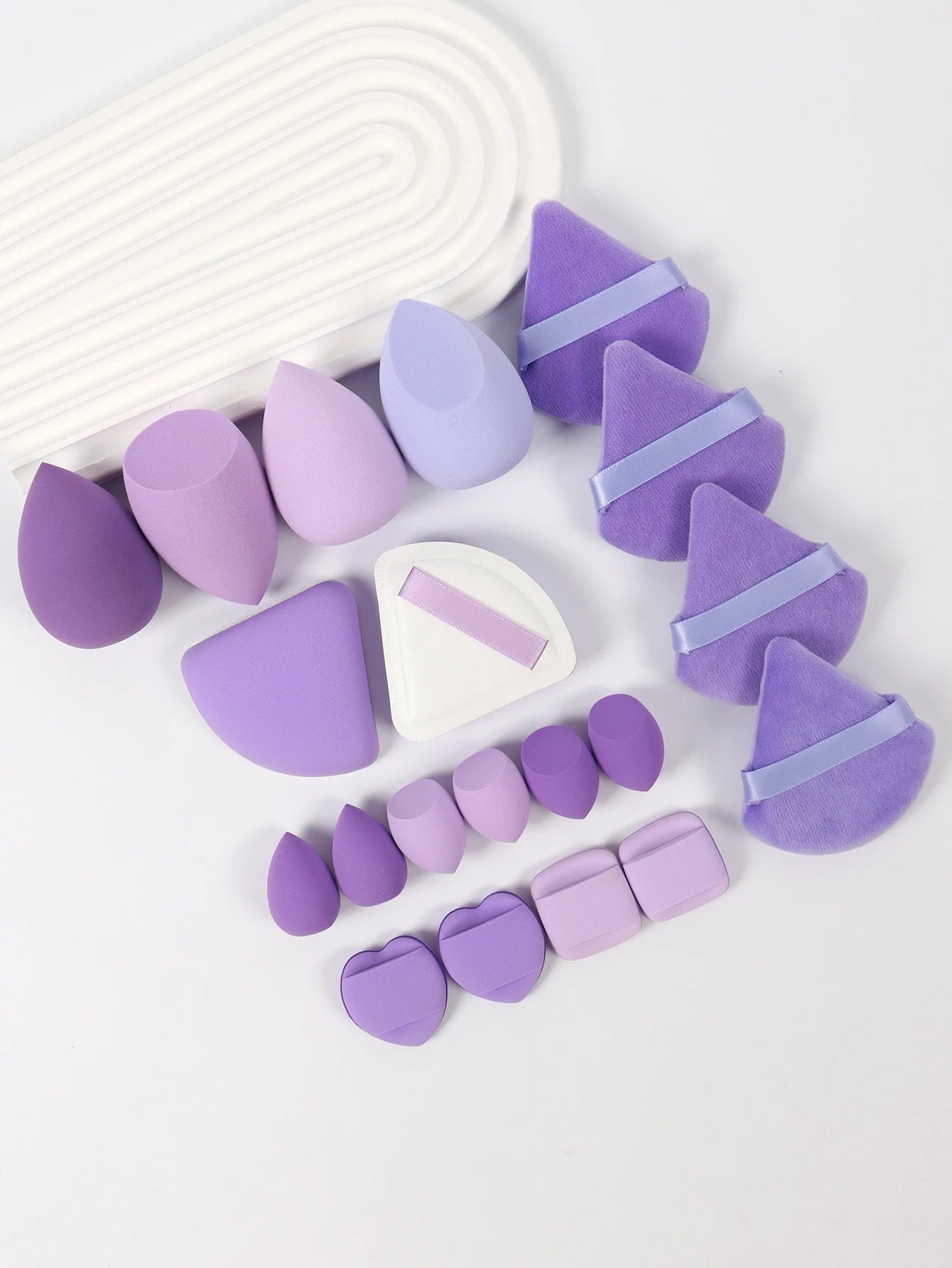 Set 20 Spugnette per Trucco 6cm – Per Crema, Cipria e Correttore, 16 Colori