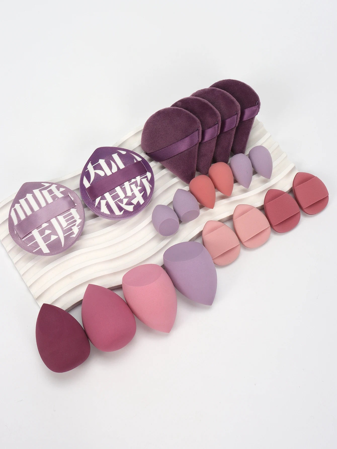 Set 20 Spugnette per Trucco 6cm – Per Crema, Cipria e Correttore, 16 Colori