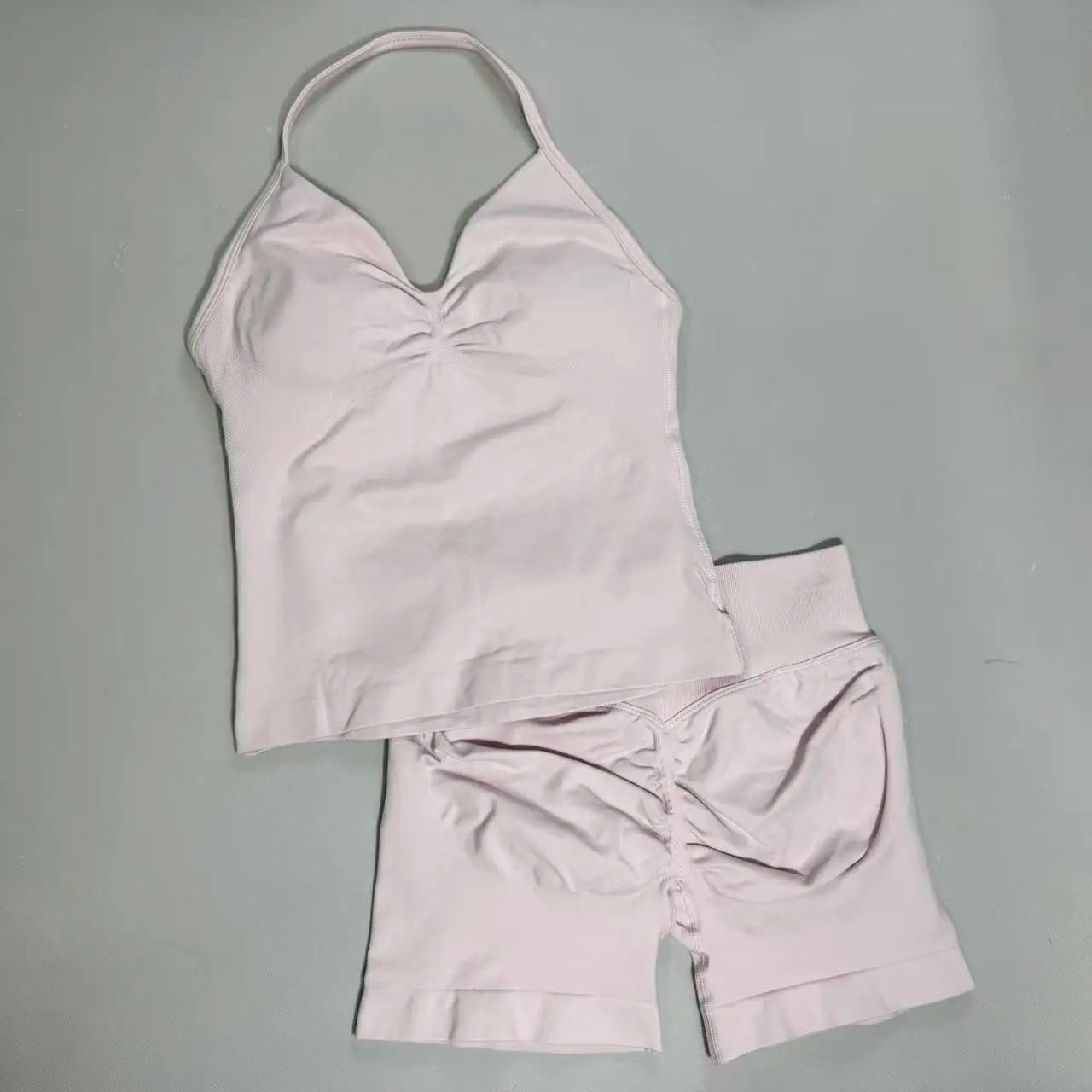 Completo Sportivo Donna 2 Pezzi – Top Lungo + Pantaloncini Yoga Senza Cuciture Push-Up