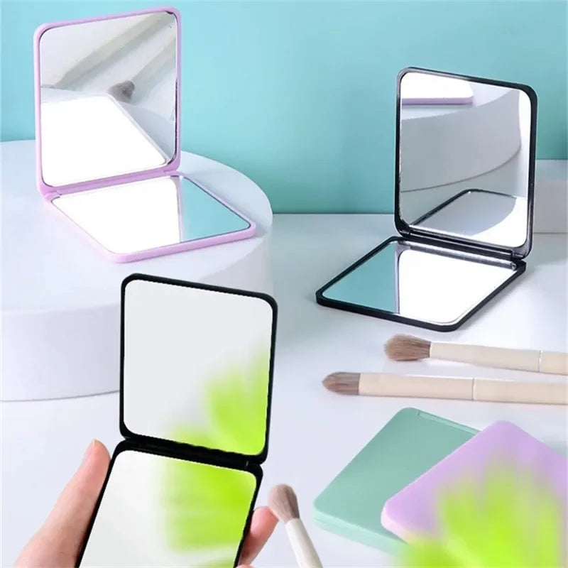 Specchio Trucco Pieghevole Portatile — Bifacciale e Compatto