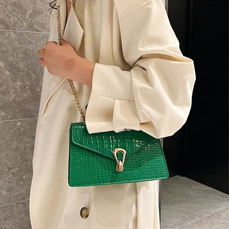 Borse a tracolla modello coccodrillo per donna Catene di moda Borsa quadrata Borsa a tracolla in pelle PU femminile Pochette per telefono quotidiana