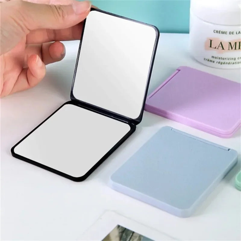 Specchio Trucco Pieghevole Portatile — Bifacciale e Compatto