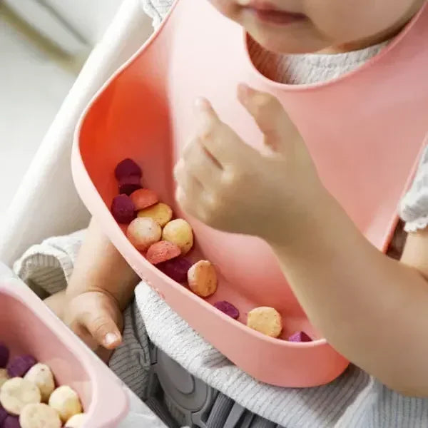 Set Stoviglie in Silicone per Bambini – Piatto, Ciotola, Tazza & Posate | 6-9 Pezzi