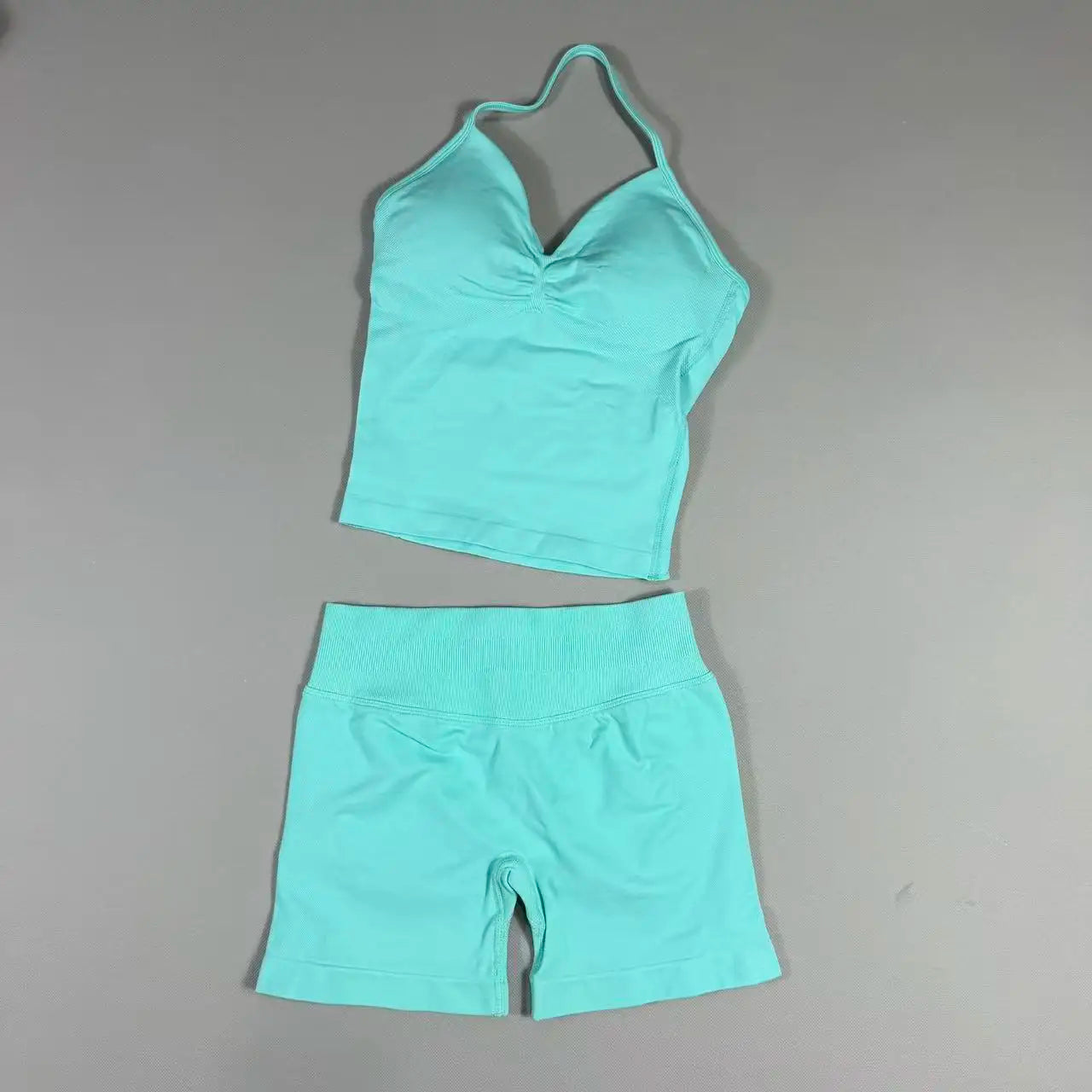 Completo Sportivo Donna 2 Pezzi – Top Lungo + Pantaloncini Yoga Senza Cuciture Push-Up