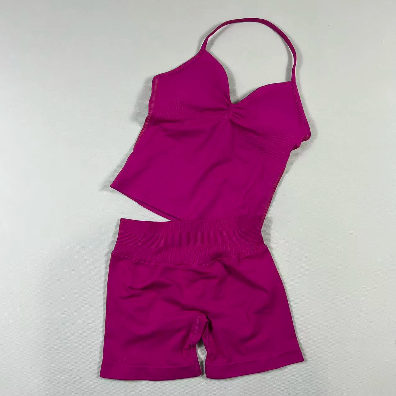 Completo Sportivo Donna 2 Pezzi – Top Lungo + Pantaloncini Yoga Senza Cuciture Push-Up