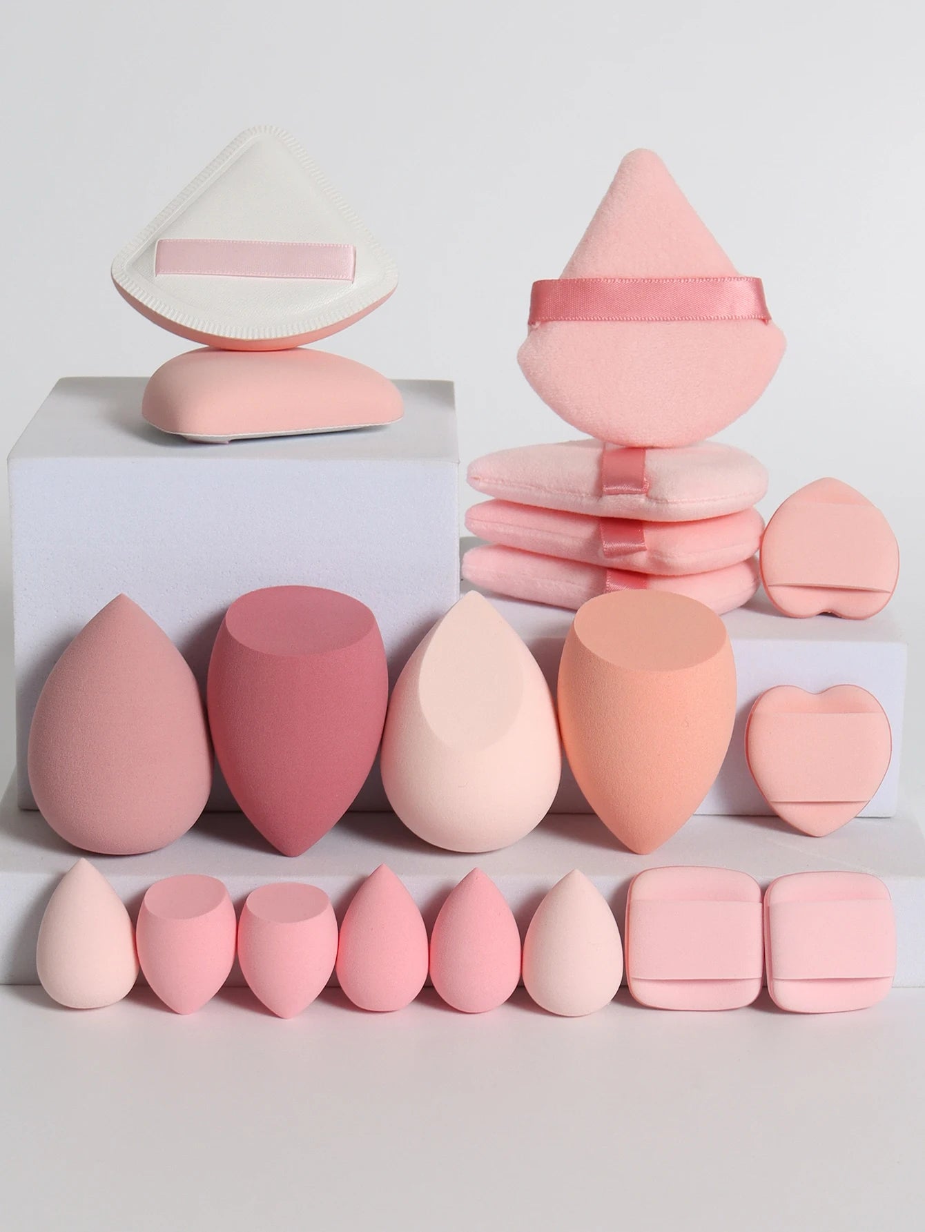 Set 20 Spugnette per Trucco 6cm – Per Crema, Cipria e Correttore, 16 Colori