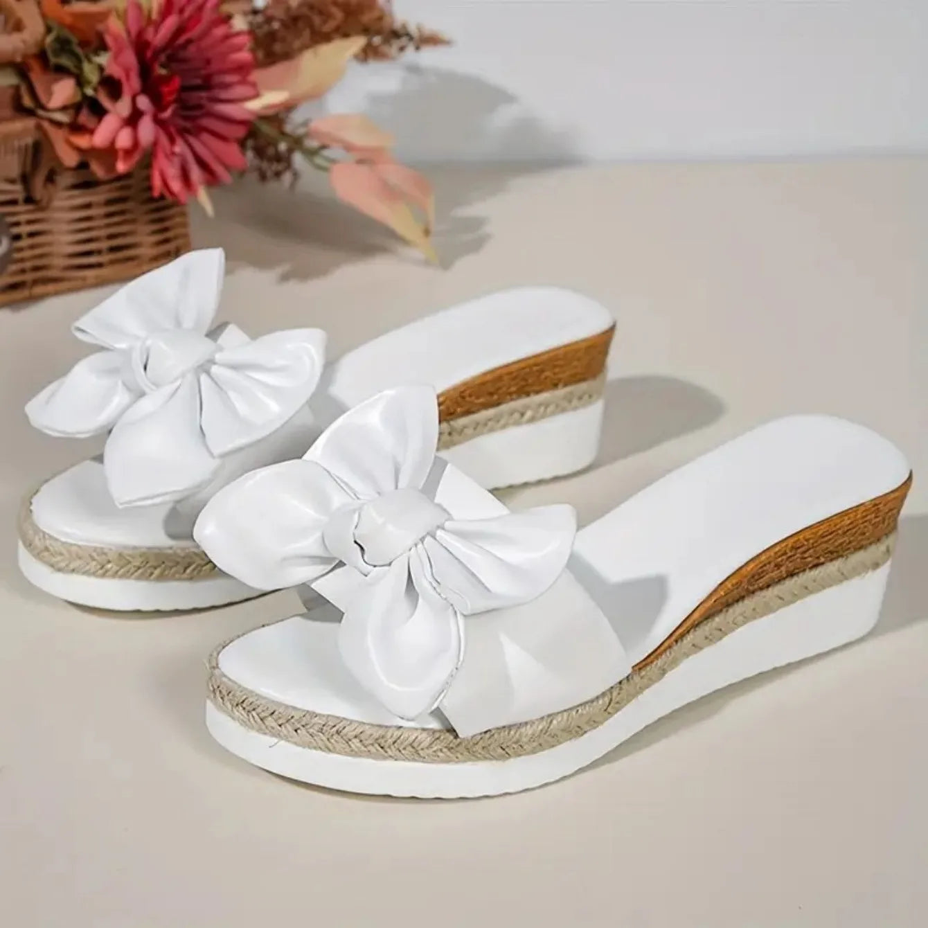 Nuove donne pantofole casual tinta unita bowknot piattaforma scarpe basse moda cinturini intrecciati sandali da passeggio all'aperto Zapatilla Mujer