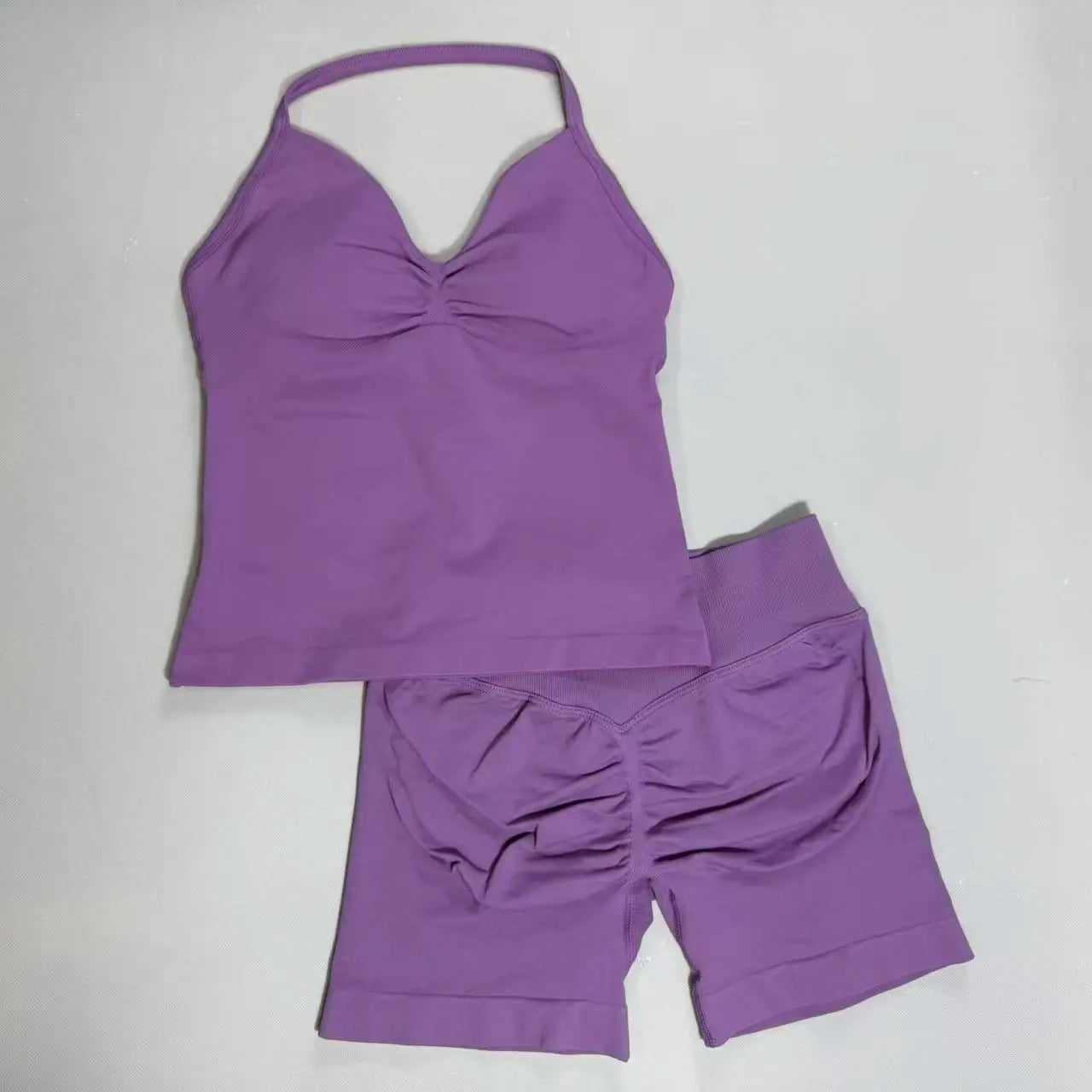 Completo Sportivo Donna 2 Pezzi – Top Lungo + Pantaloncini Yoga Senza Cuciture Push-Up