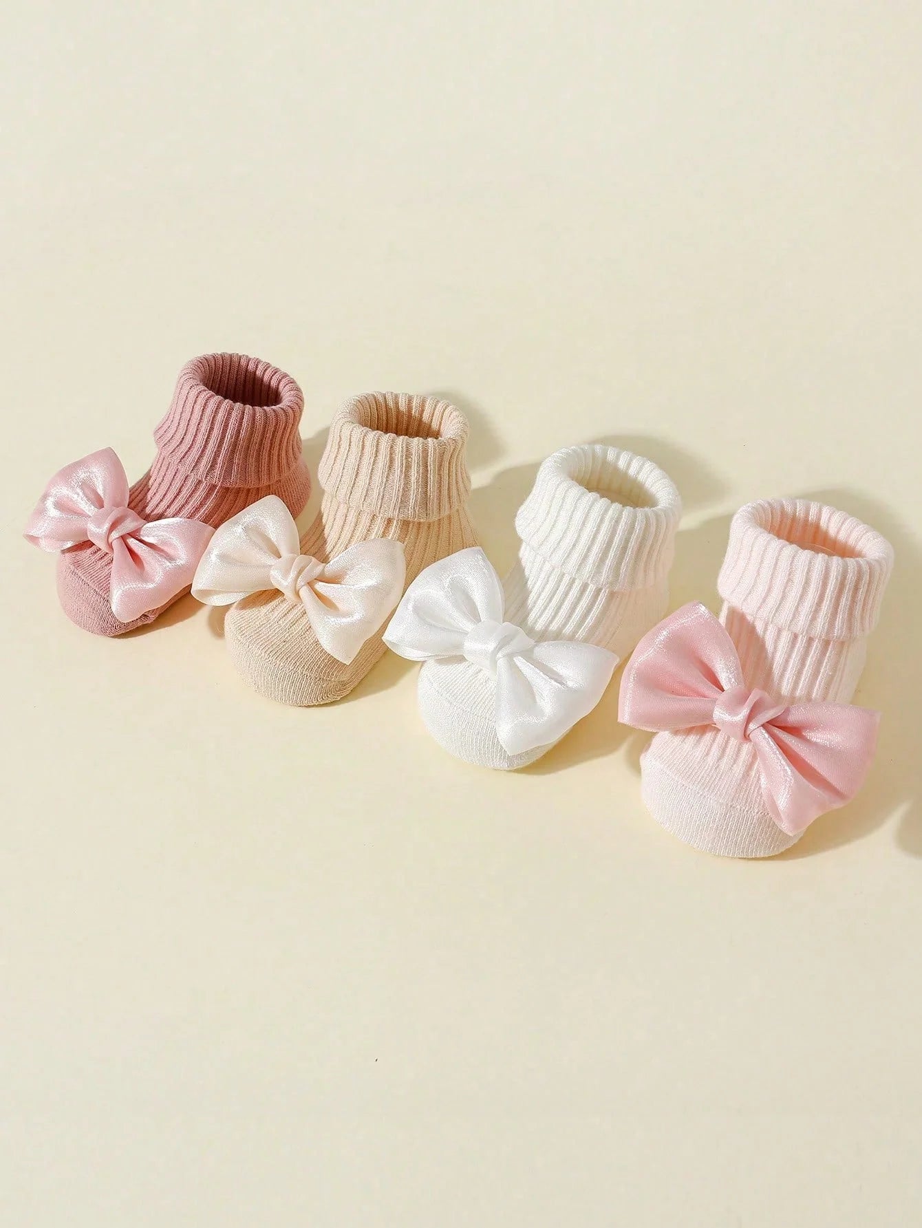 4 paia di calzini per bambini con fiocchi, calzini alla caviglia carini in morbido cotone per bambine, calzini per neonati alla moda antiscivolo 0-24 mesi