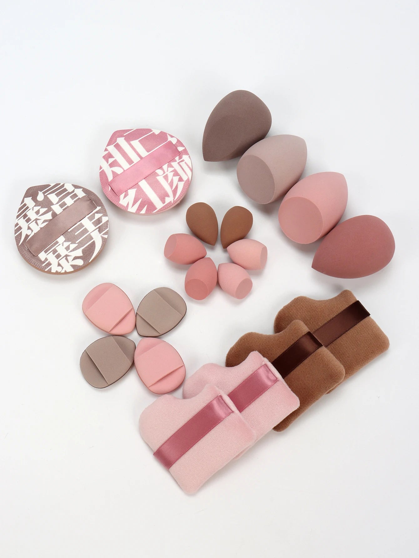 Set 20 Spugnette per Trucco 6cm – Per Crema, Cipria e Correttore, 16 Colori