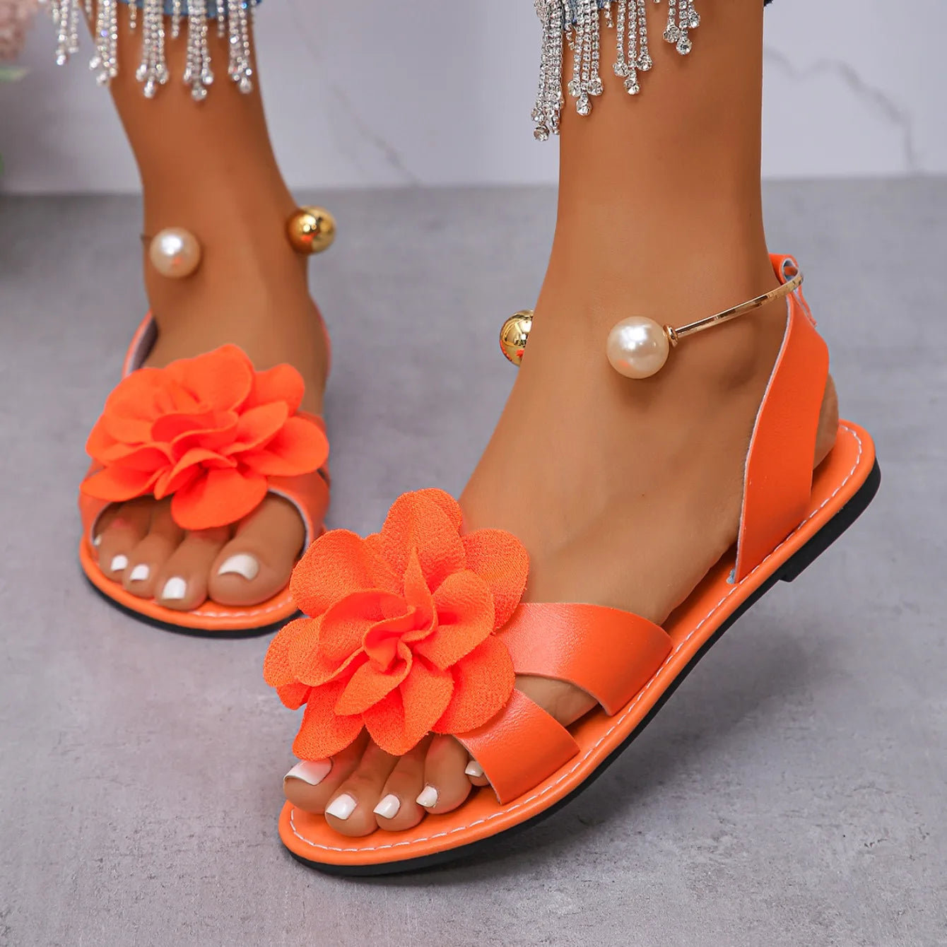 Sandali Piatti Donna con Perle Floreali – Slip-On Punta Tonda Intagli Estivi | 4 Colori | N.36-43