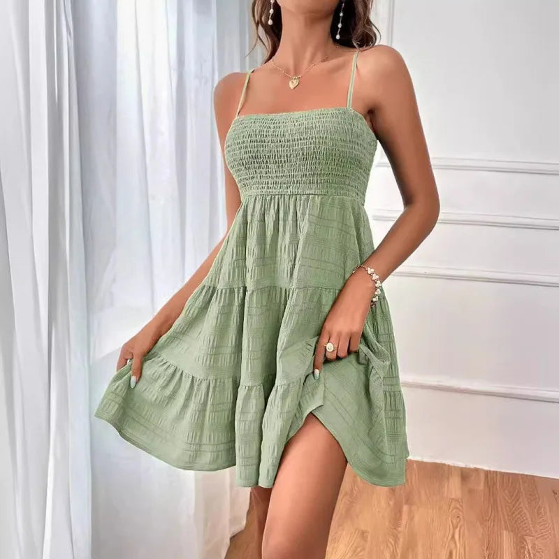 Mini Abito Bustier Smock con Spalline – Volant a Strati, Stile Estivo da Spiaggia